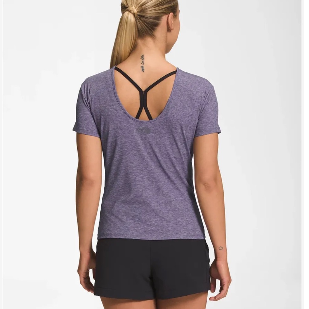 Women’s Lean Strong Rib Tee | The North Face